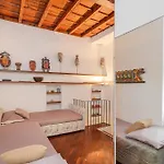 Ethnic-Chic, A Due Passi Dal Duomo!
