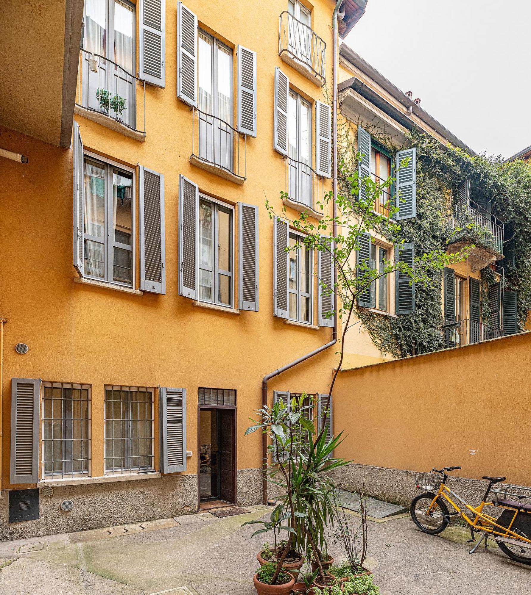Ethnic-chic, A Due Passi Dal Duomo! Appartement Milan